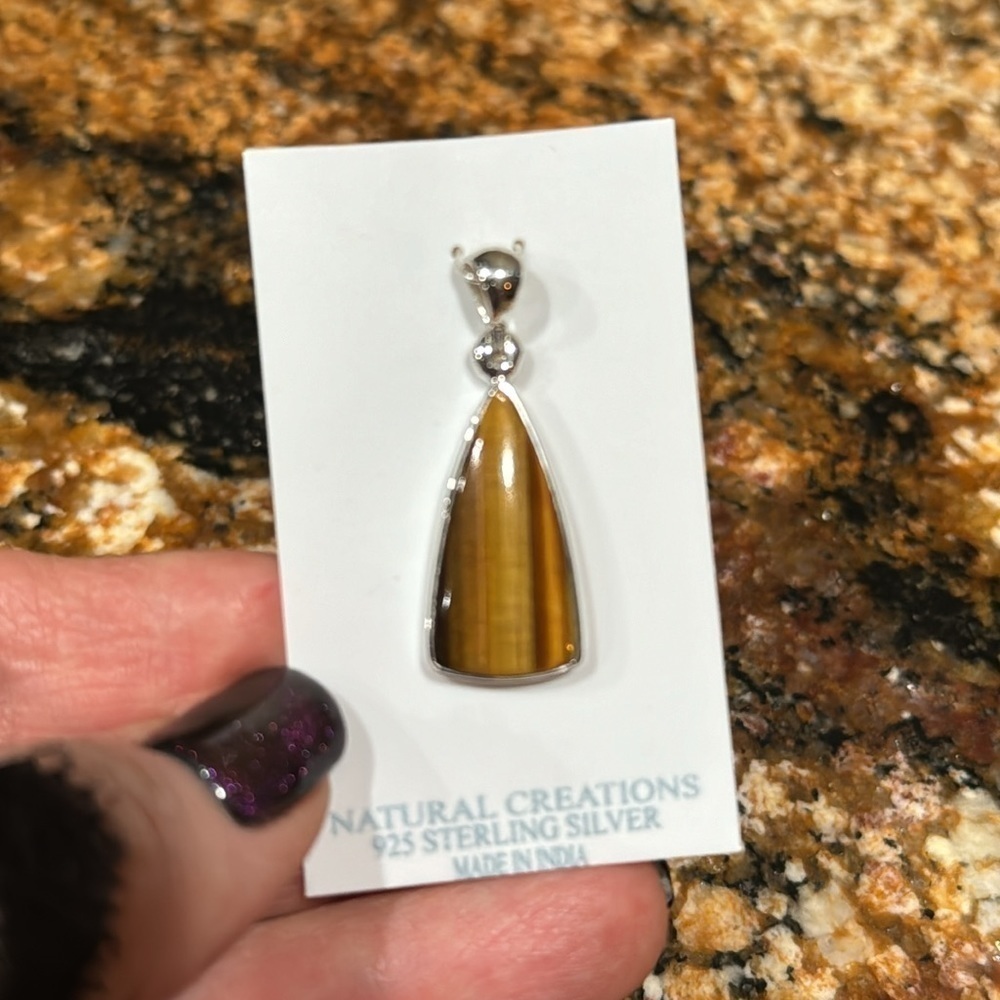 NEW‎ Tigers eye and .925 silver necklace pendant